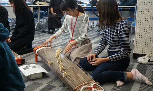 箏　送料込み Amazon.co.jp: ゼンオン 文化箏 ベース 15絃箏 : 楽器・音響機器